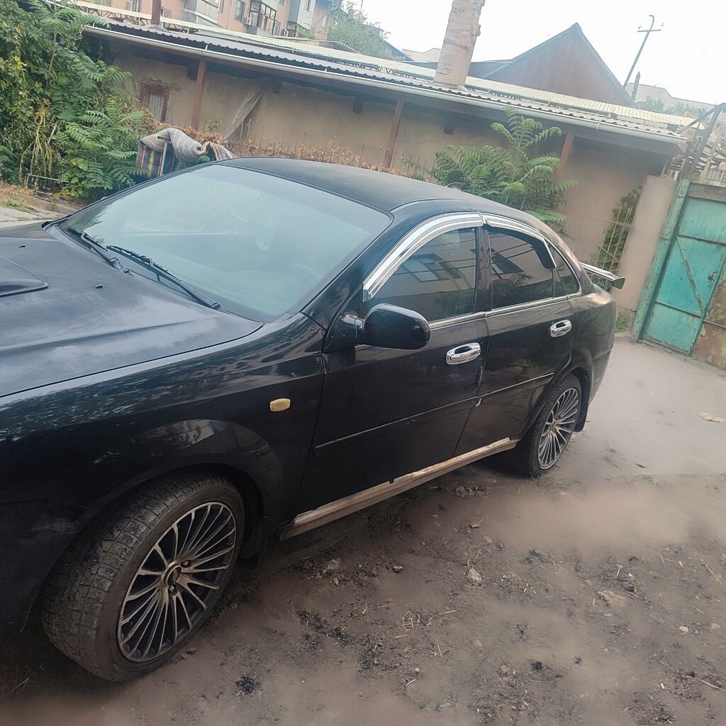 Chevrolet Lacetti: 2008 г., 1.6 л, Седан: фото 3