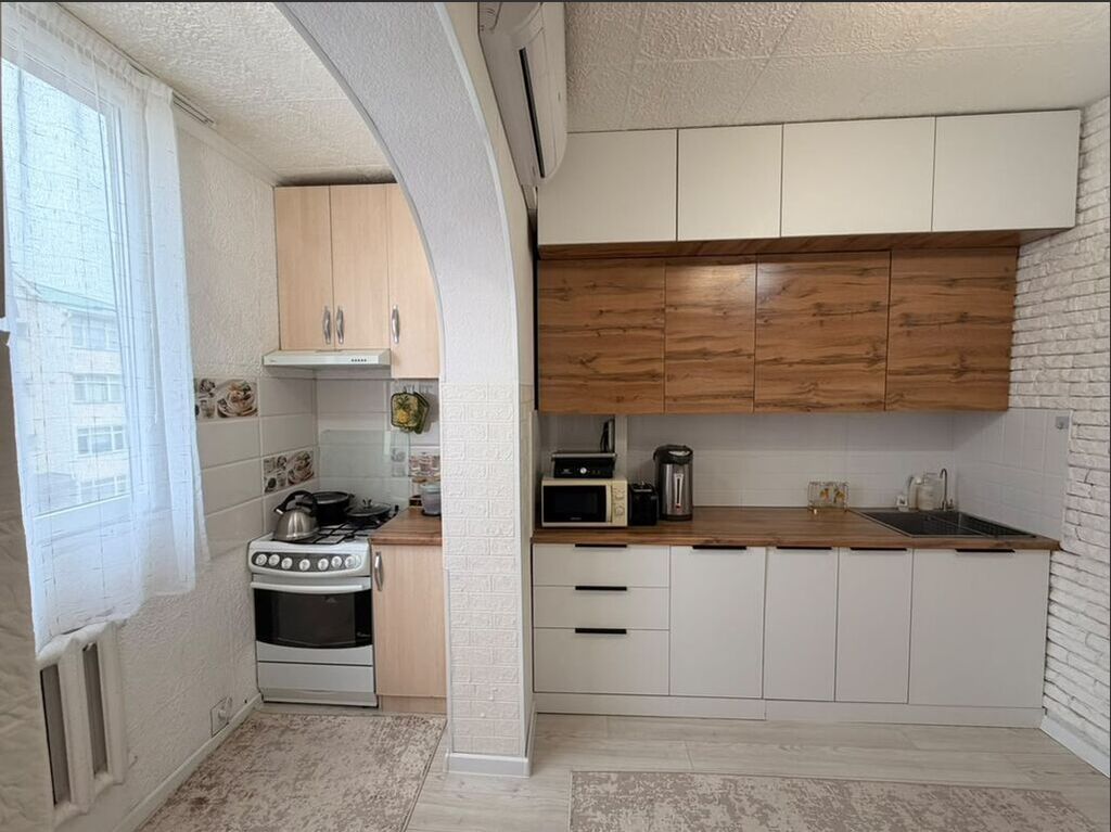 2 комнаты, 66 м², 9 мкр 106 серия, 4 этаж, Евроремонт: фото 5