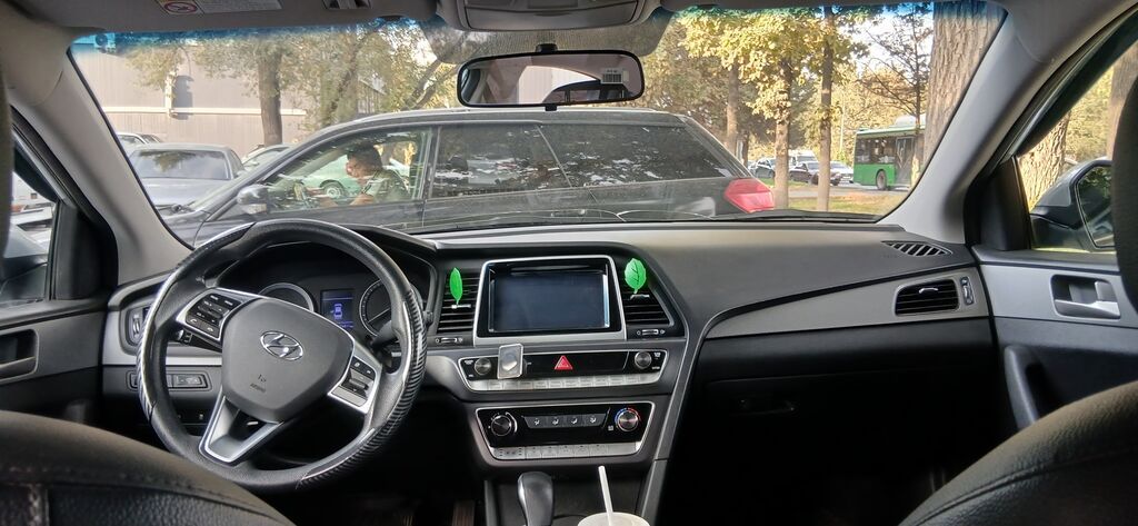 Hyundai Sonata: 2019 г., 2 л, Автомат, Газ, Седан: фото 8