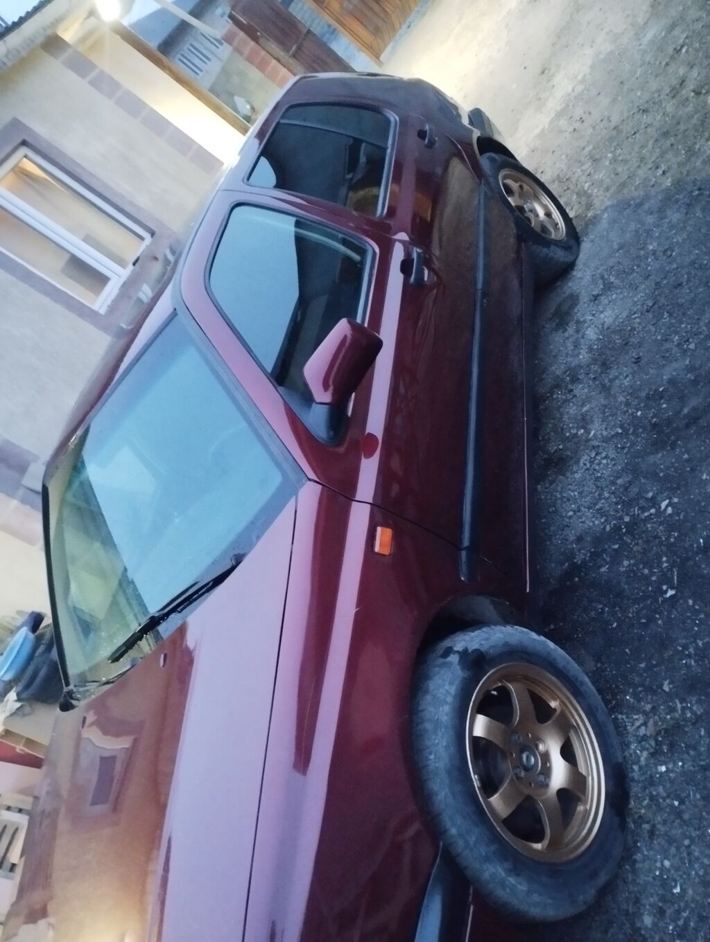 Volkswagen Golf: 1994 г., 1.8 л, Механика, Бензин, Хэтчбэк: фото 2
