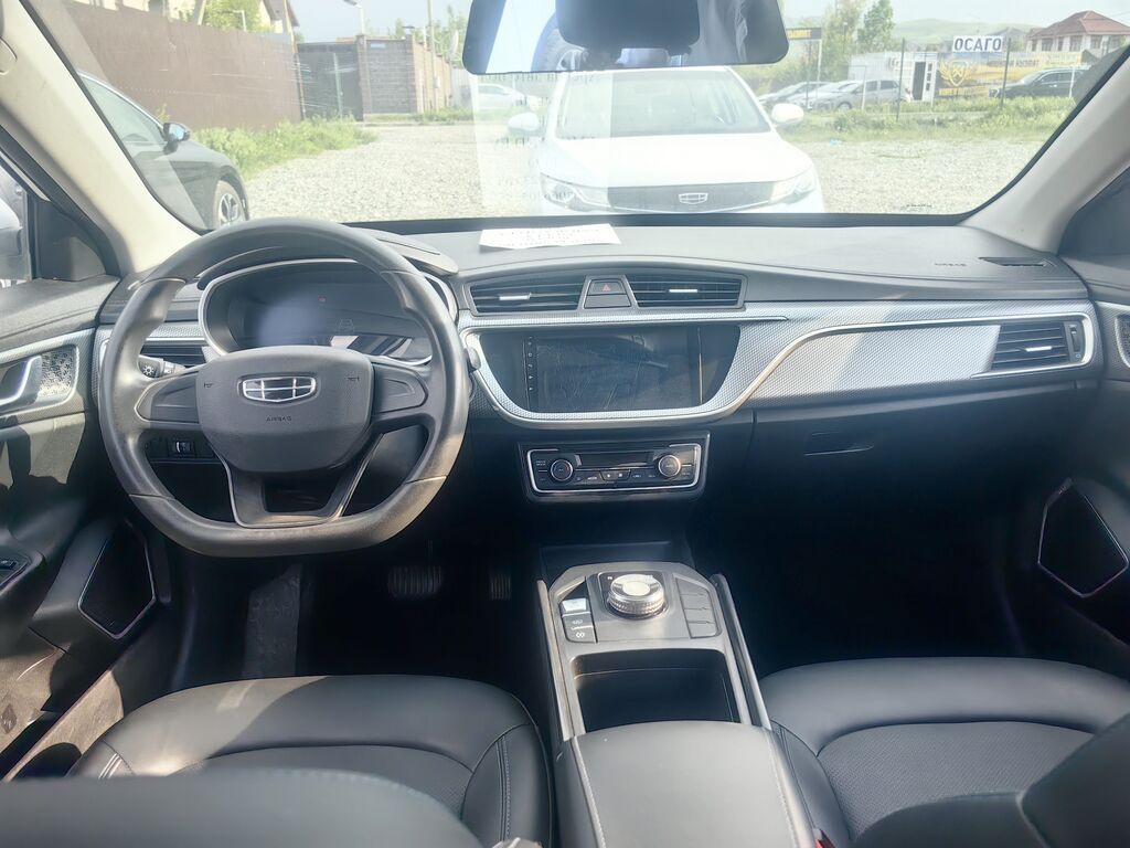 Geely : 2023 г., Автомат, Электромобиль, Седан: фото 3