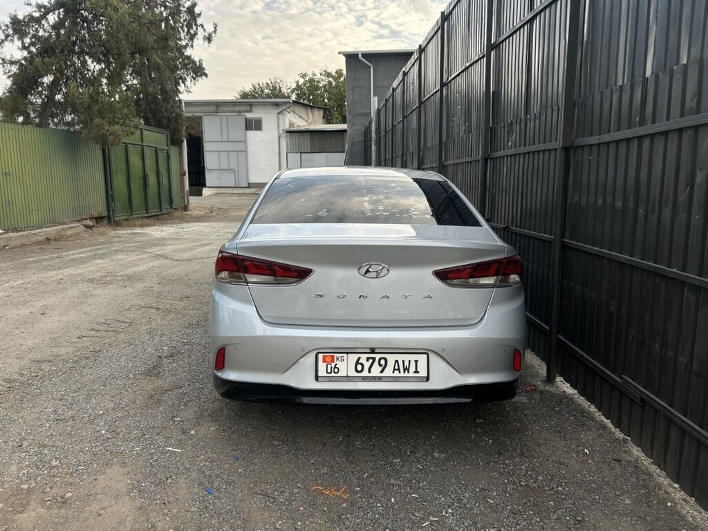 Hyundai Sonata: 2017 г., 2 л, Автомат, Газ, Седан: фото 2