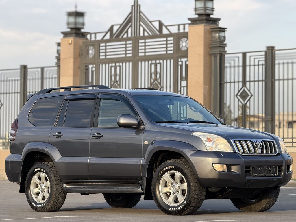 Toyota Land Cruiser Prado: 2006 г., 4 л, Автомат, Газ, Внедорожник: фото 2