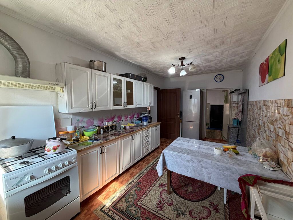 3 комнаты, 81 м², 4 соток, Бишкек, Рабочий Городок Агентство недвижимости