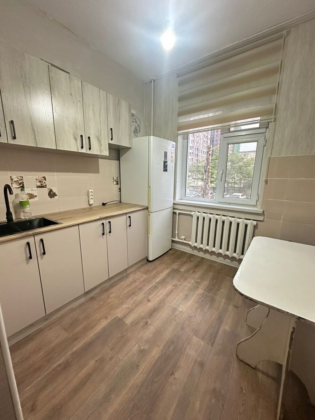 Продается 2 комн кв 105 сер. мкр Кок-Жар.2/5 не угл после ремонта: фото 1