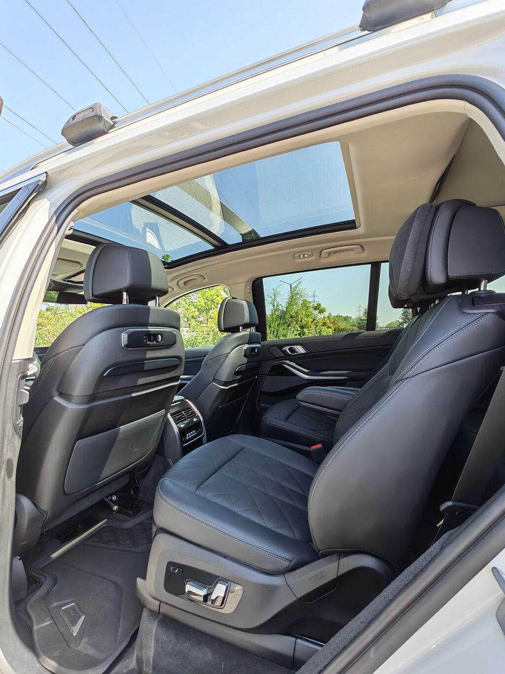 BMW X7: 2022 г., 3 л, Автомат, Бензин, Внедорожник: фото 8