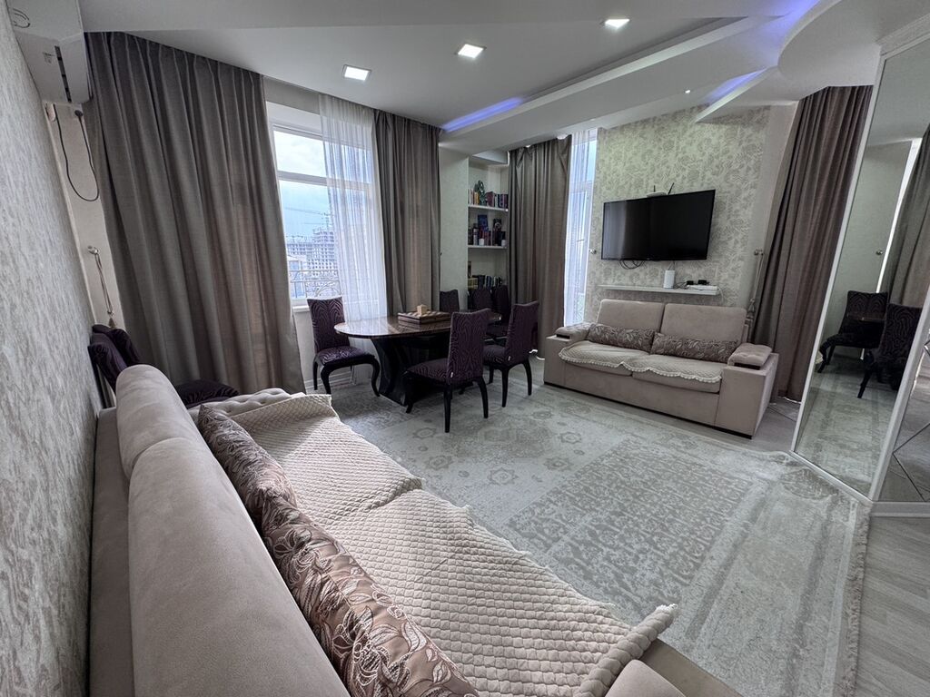 3 комнаты, 90 м², 7 мкр Элитка, 8 этаж, Евроремонт: фото 2