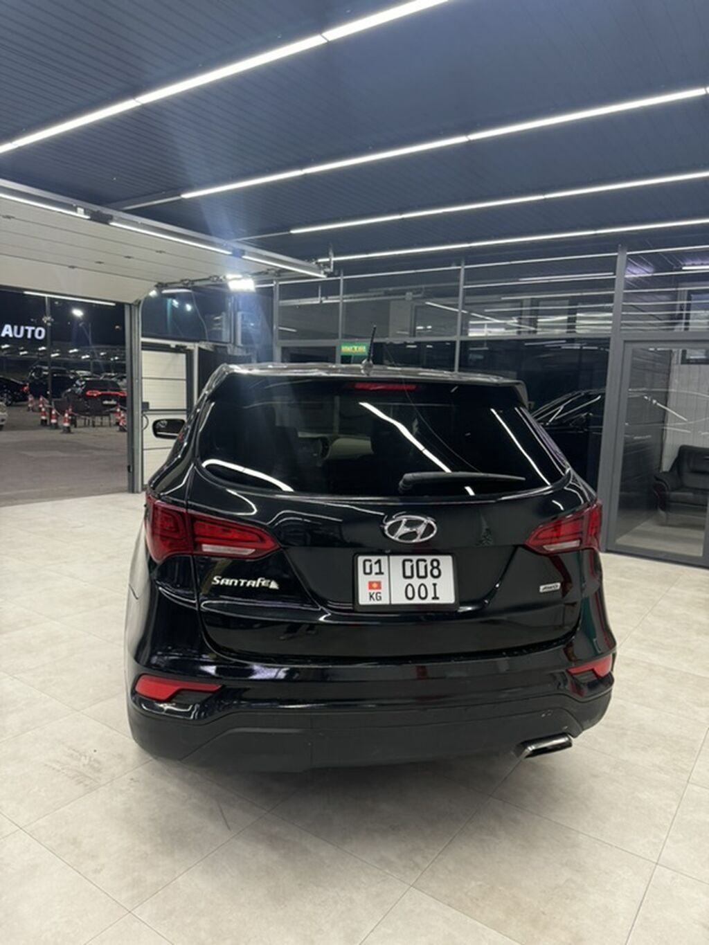 Hyundai Santa Fe: 2018 г., 2.4 л, Бензин, Кроссовер: фото 4