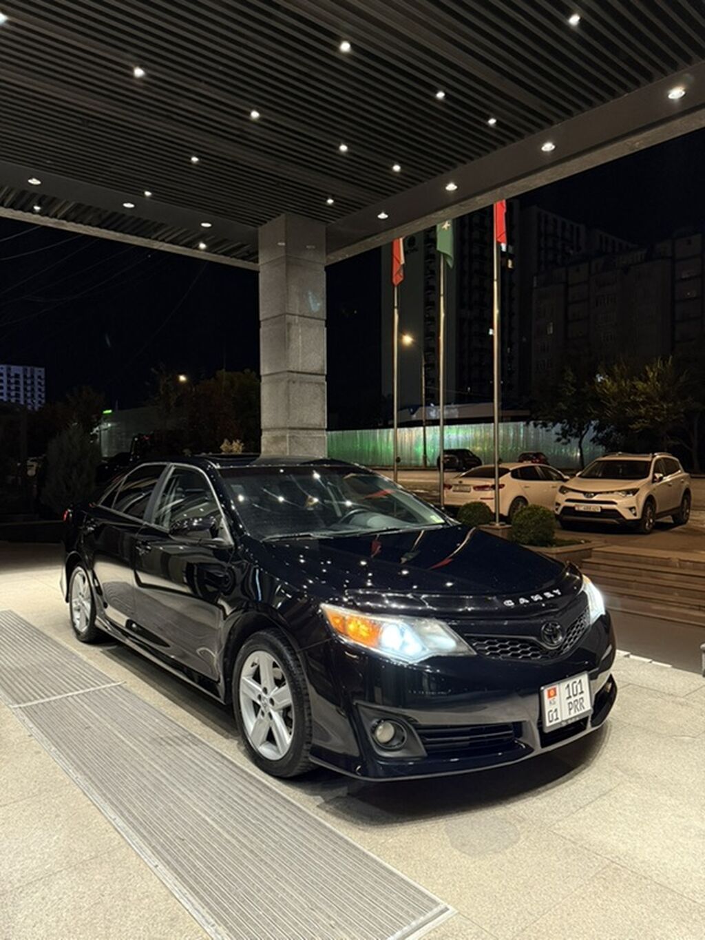 Toyota Camry: 2012 г., 2.5 л, Автомат, Бензин, Седан: фото 5