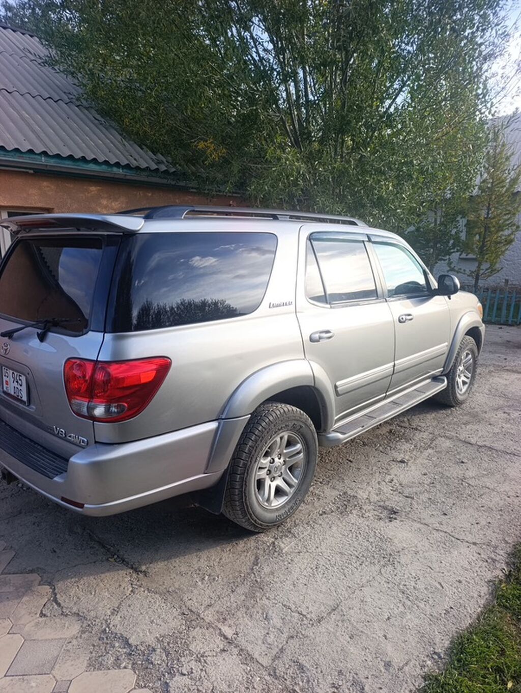 Toyota Sequoia: 2006 г., 4.7 л, Бензин, Внедорожник: фото 4