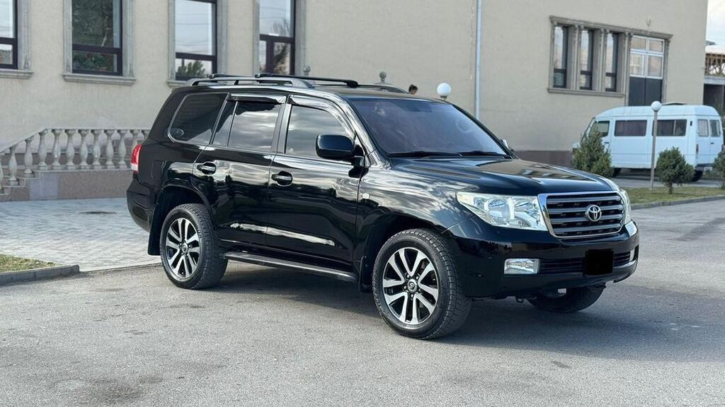 Toyota Land Cruiser: 2008 г., 4.7 л, Автомат, Газ, Внедорожник: фото 1