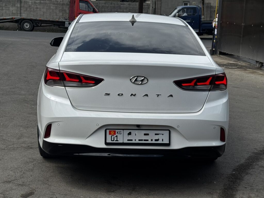 Hyundai Sonata: 2022 г., 2 л, Автомат, Газ, Седан: фото 4