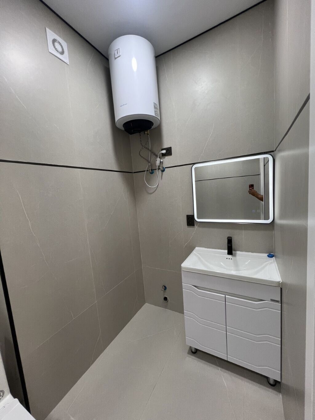 2 комнаты, 42 м², Пишпек Элитка, 14 этаж, Дизайнерский ремонт: фото 8