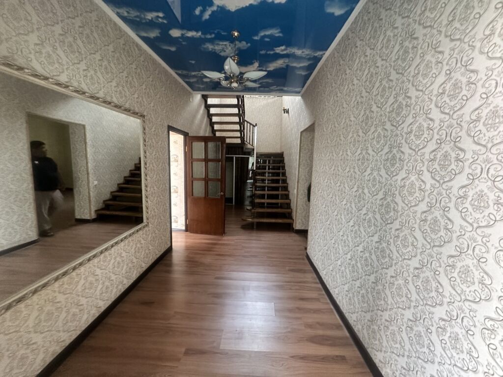 250 м², 8 комнат: фото 2