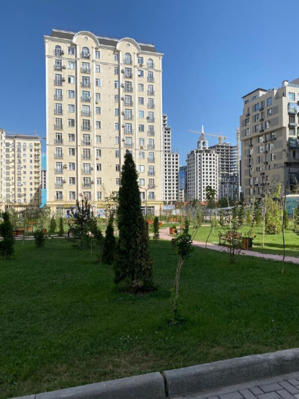 1 комната, 47 м², Асанбай мкр Элитка, 8 этаж, Евроремонт: фото 1