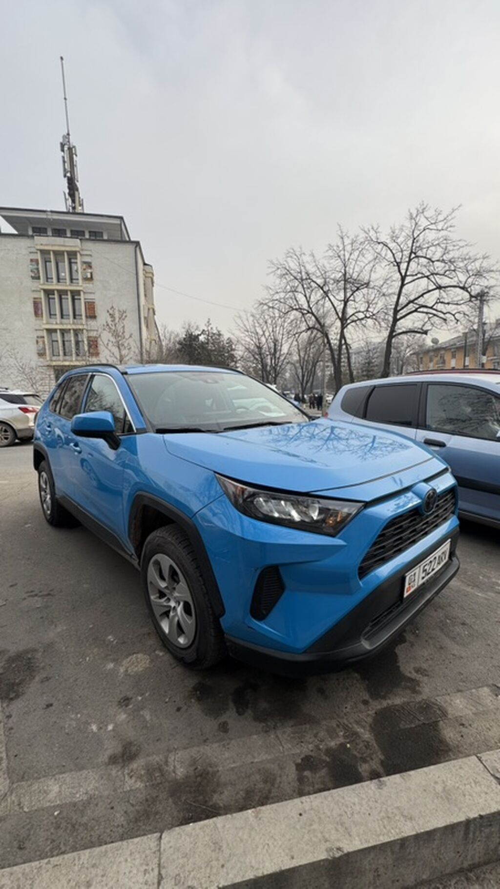 Toyota RAV4: 2020 г., 2.5 л, Автомат, Бензин, Кроссовер: фото 2