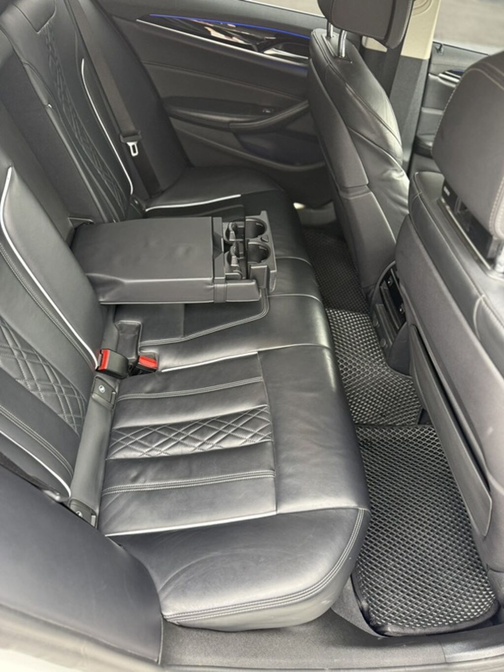 BMW 530: 2019 г., 2 л, Автомат, Бензин, Седан: фото 6