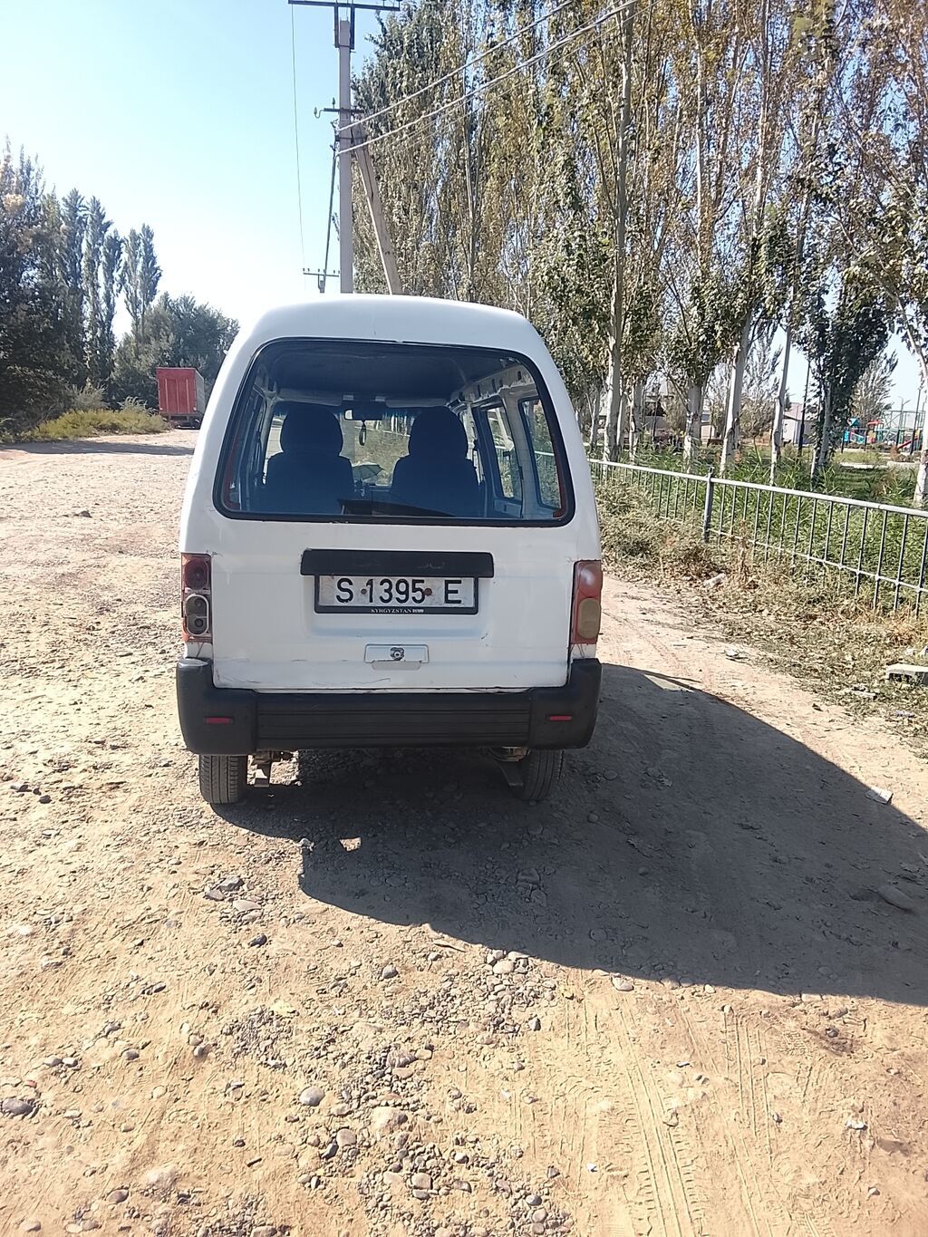 Daewoo Damas: 1997 г., 0.8 л, Механика, Бензин, Фургон: фото 3