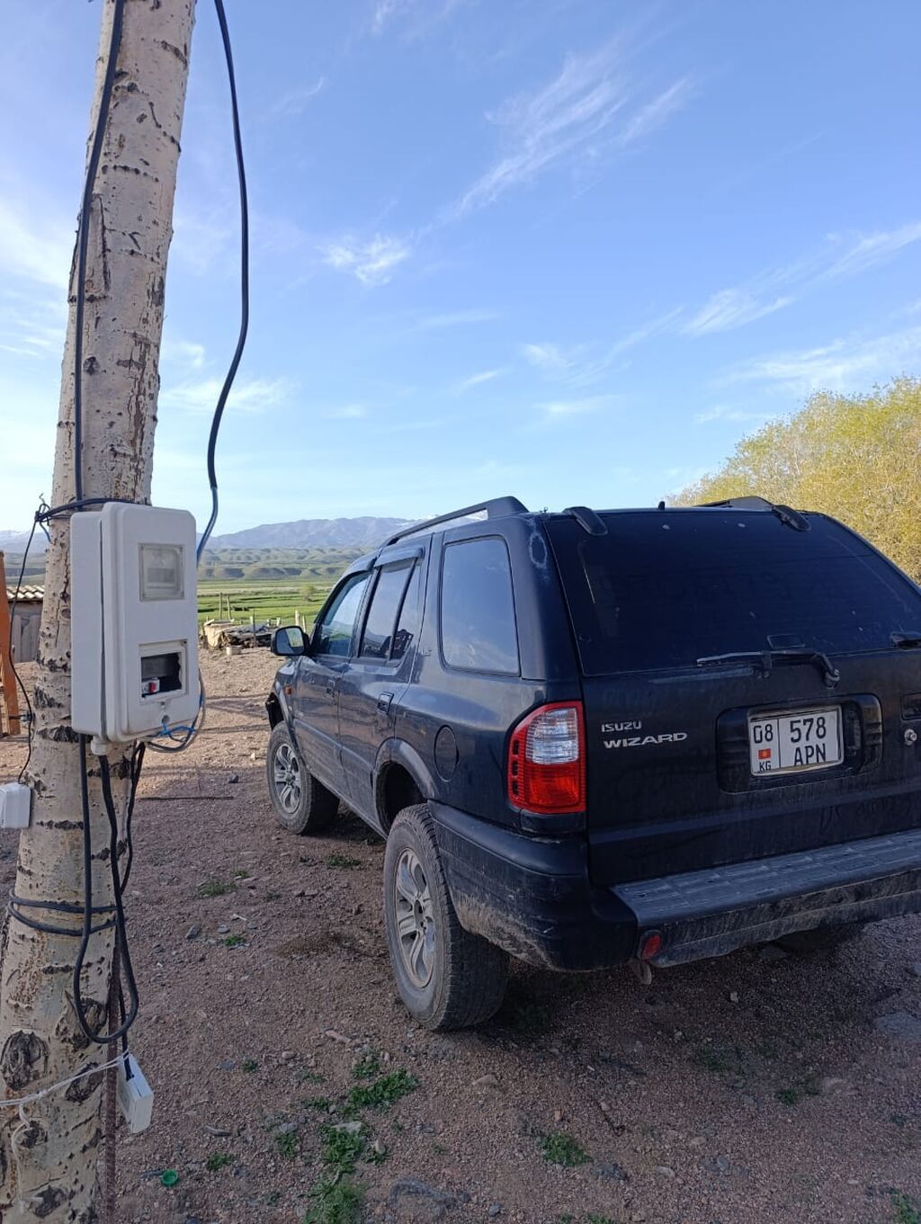 Isuzu Wizard: 2000 г., 3.2 л, Автомат, Бензин, Внедорожник: фото 3