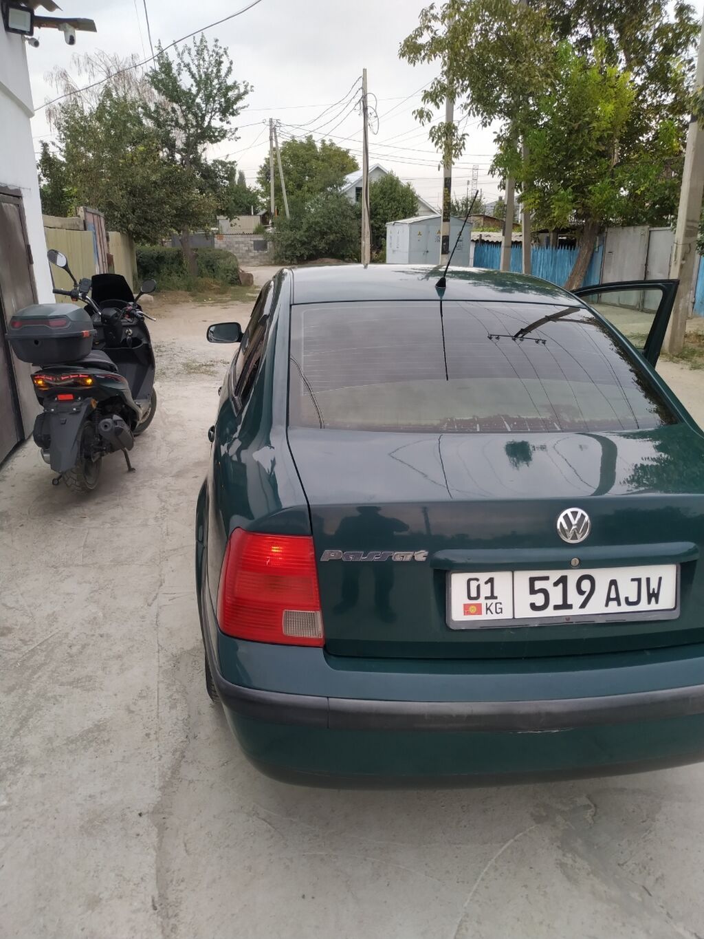 Volkswagen Passat: 1998 г., 0.2 л, Механика, Бензин, Седан: фото 3
