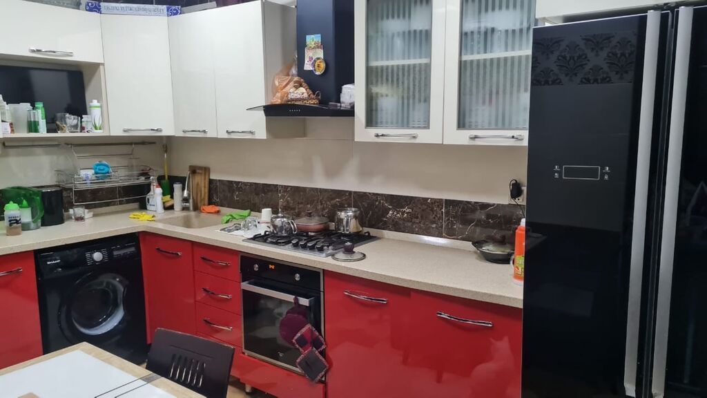 Sumqayıt, 4 otaqlı, Köhnə tikili, 84 kv. m