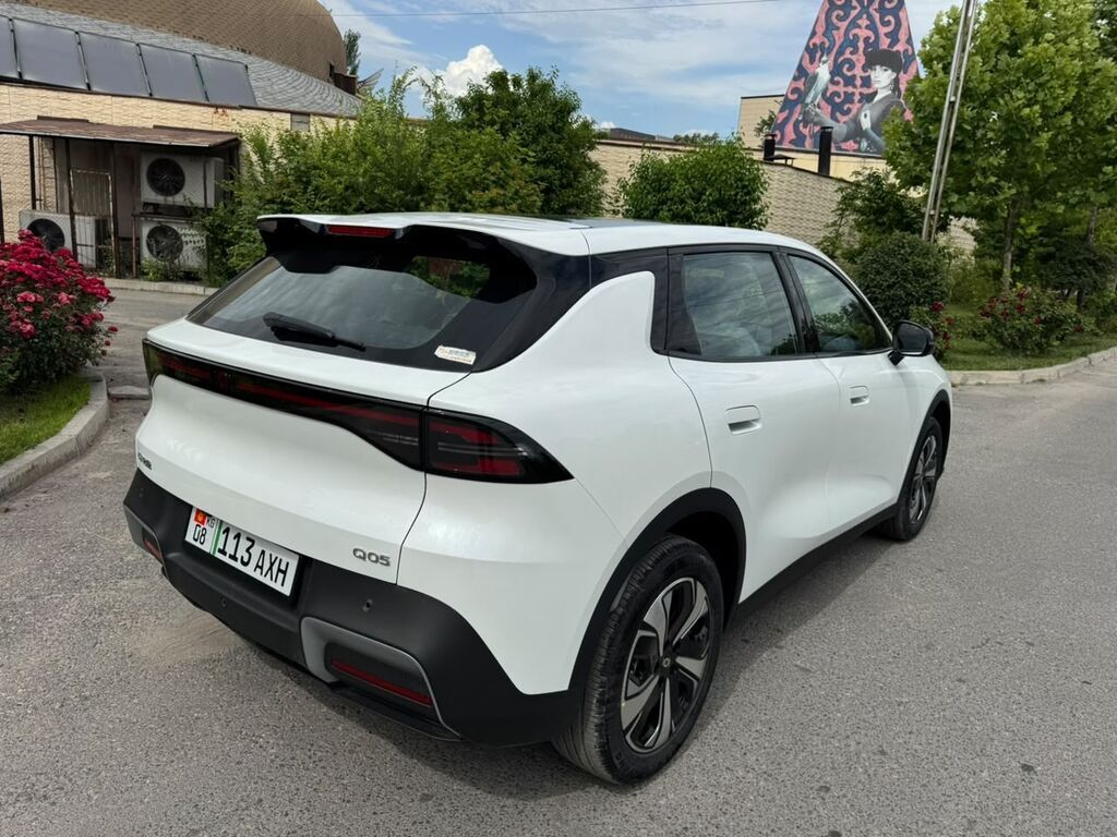 Changan Qiyuan Q05: 2026 г., Автомат, Электромобиль, Кроссовер: фото 5
