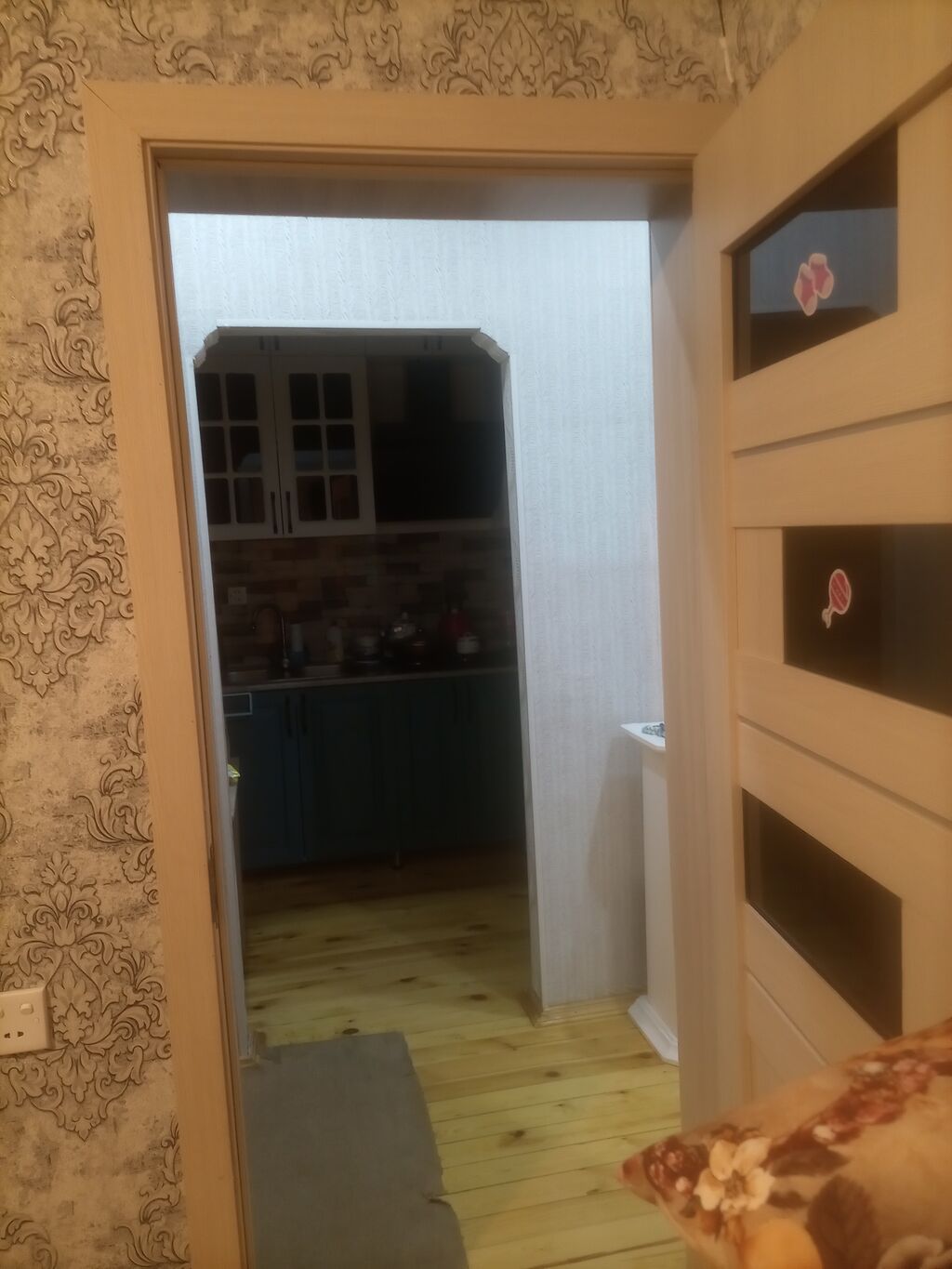 4 otaqlı, 130 kv. m, Yeni təmirli