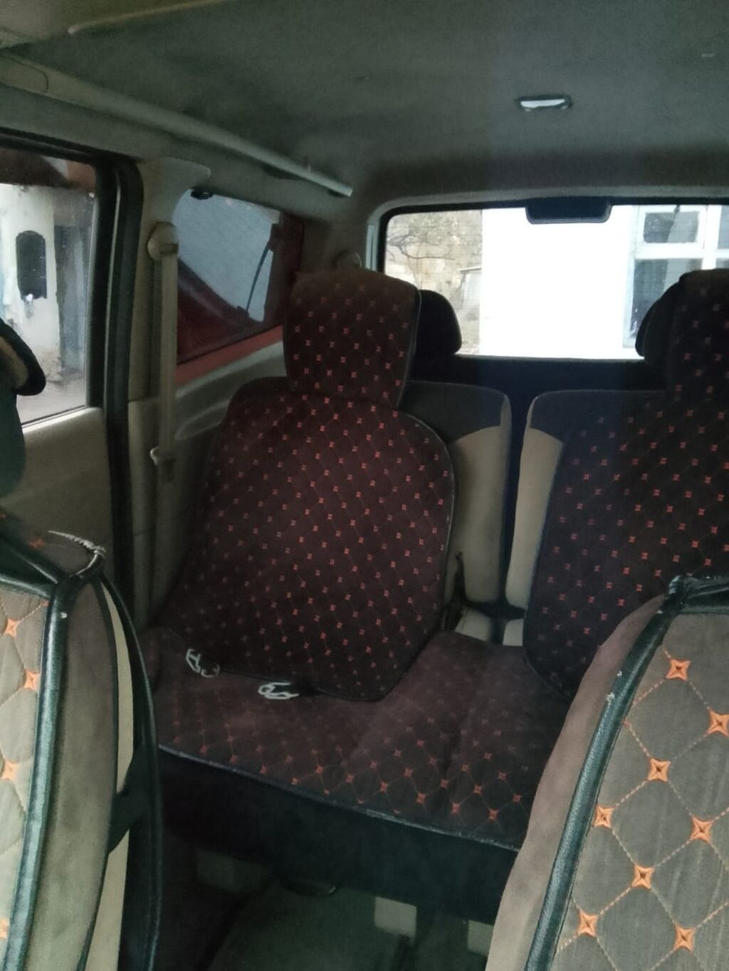 Nissan Serena: 2002 г., 2 л, Автомат, Газ, Минивэн: фото 2