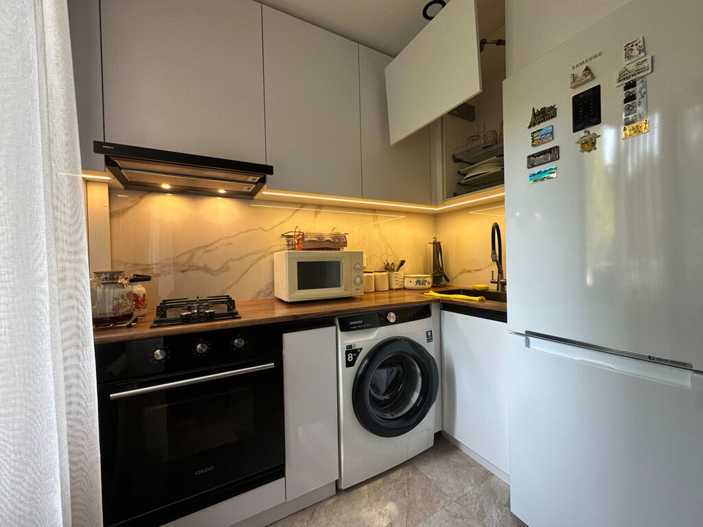 1 комната, 40 м², 6 мкр 104 серия, 2 этаж, Свежий ремонт: фото 5