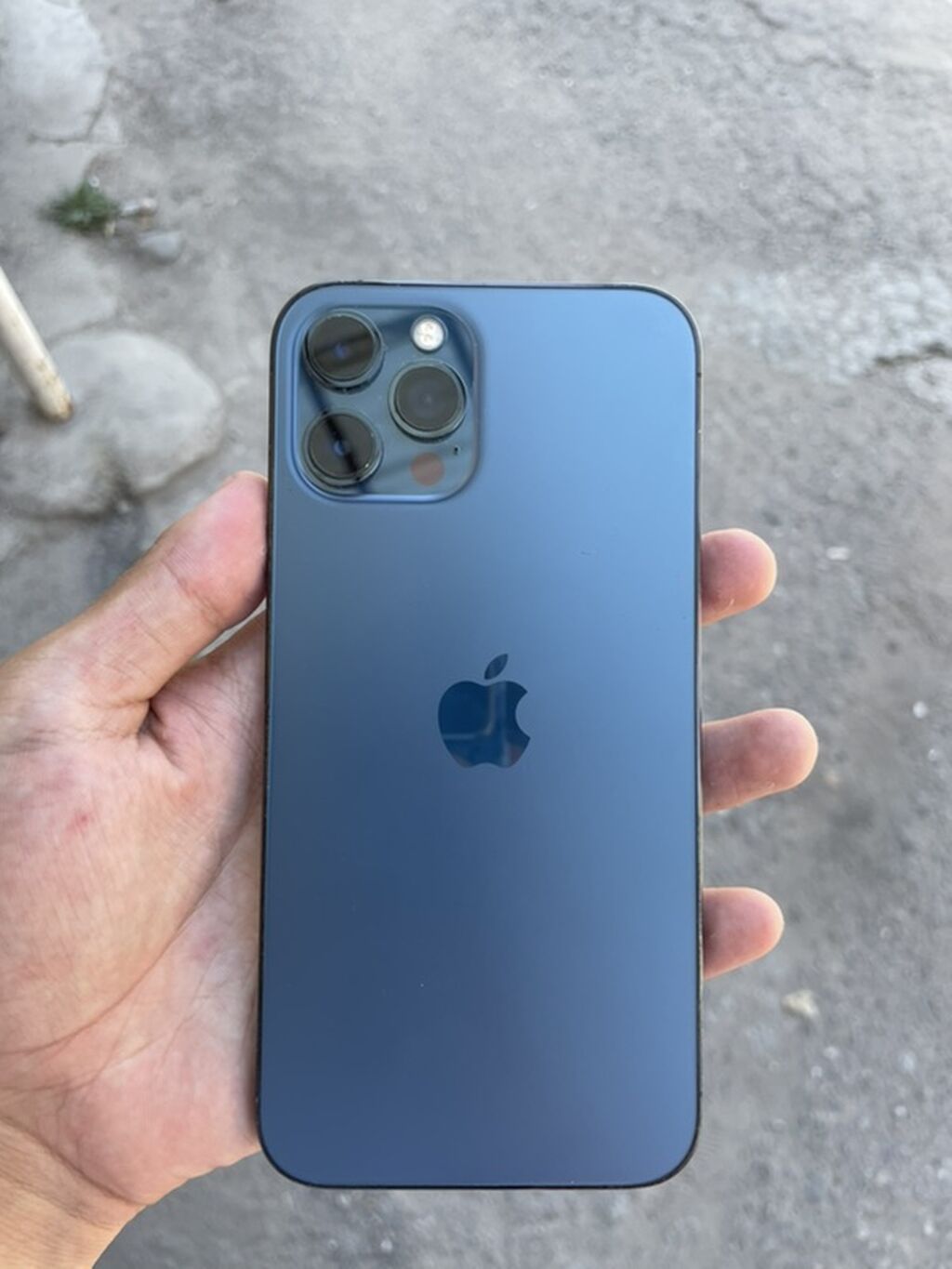 IPhone 12 Pro Max, Б/у, 128 ГБ, Pacific Blue, Защитное стекло, Чехол, 72 %: фото 2