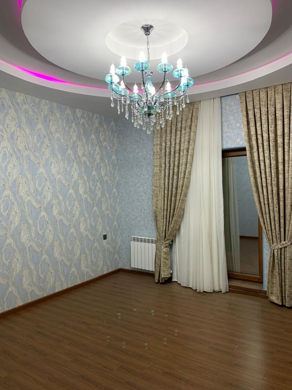 8 otaq, 360 kv. m, Yeni təmirli