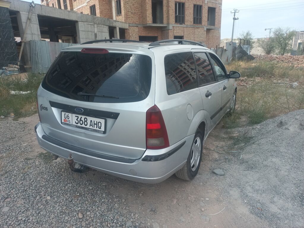 Ford Focus: 2004 г., 1.8 л, Механика, Дизель, Универсал: фото 3