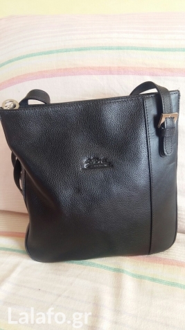 Άλλα: Δερματινη μαυρη τσαντα longchamp σχεδον αχρησιμοποιητη. σε lalafo.gr Δερματινη μαυρη τσαντα longchamp σχεδον αχρησιμοποιητη. σε Υπόλοιπο Αττικής