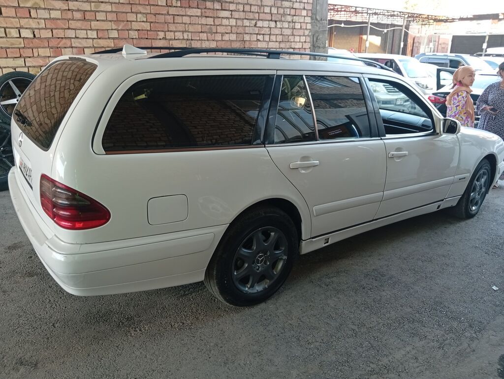 Mercedes-Benz 220: 2001 г., 2.2 л, Автомат, Дизель, Универсал: фото 5