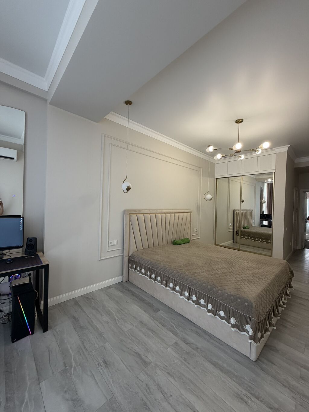 3 комнаты, 132 м², Южная Магистраль Элитка, 5 этаж, Евроремонт: фото 2