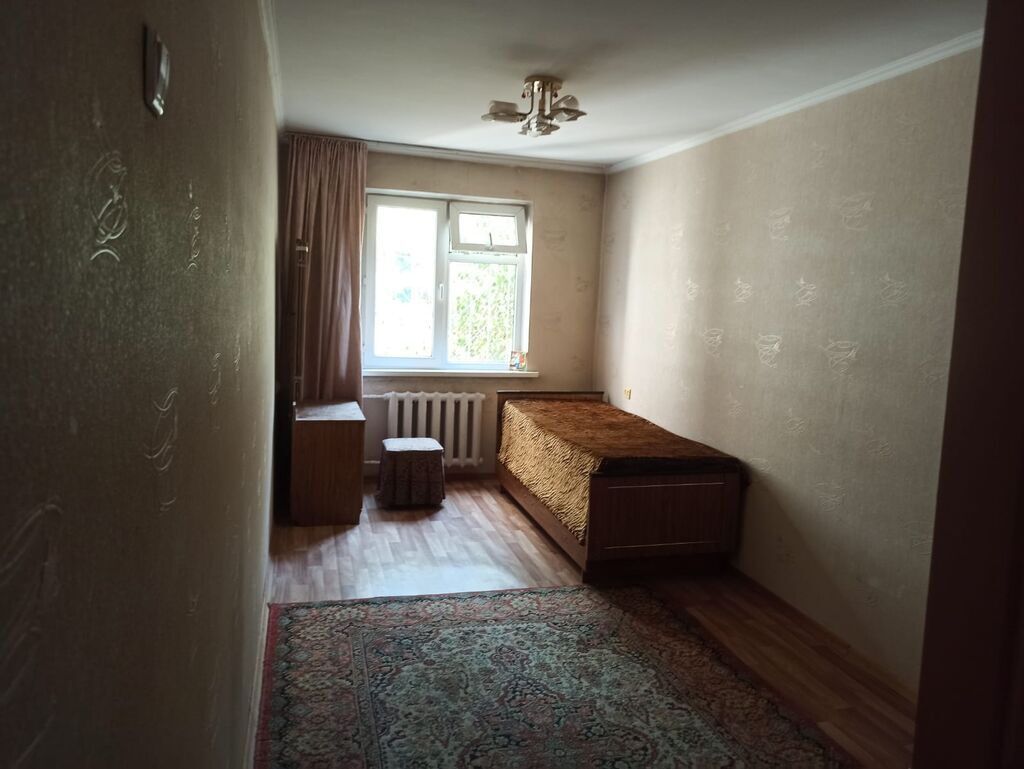 Сдается 3-х комнатная квартира, в 6-ом мкр, 104-серии, 1-этаж из 4: фото 3