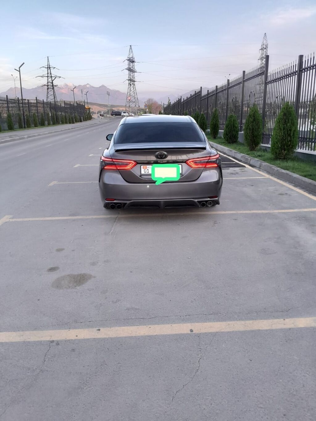 Toyota Camry: 2018 г., Седан: фото 2
