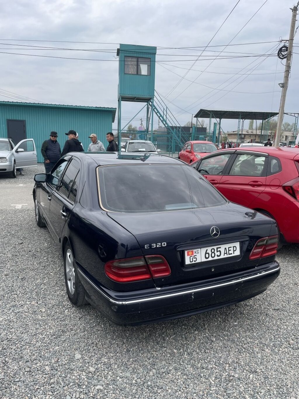 Mercedes-Benz E-Class: 2001 г., 3.2 л, Бензин, Седан — фото 3