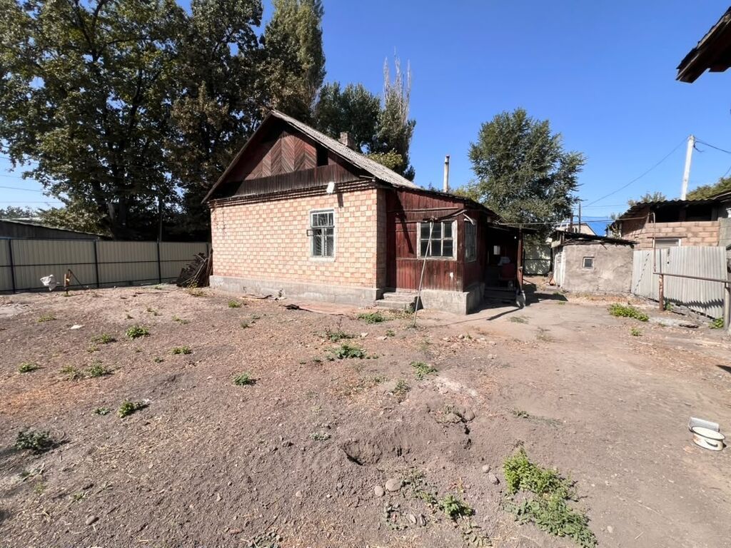 3 комнаты, 62 м², 4 соток, Бишкек, Рынок Баят/Азиз Собственник: фото 1