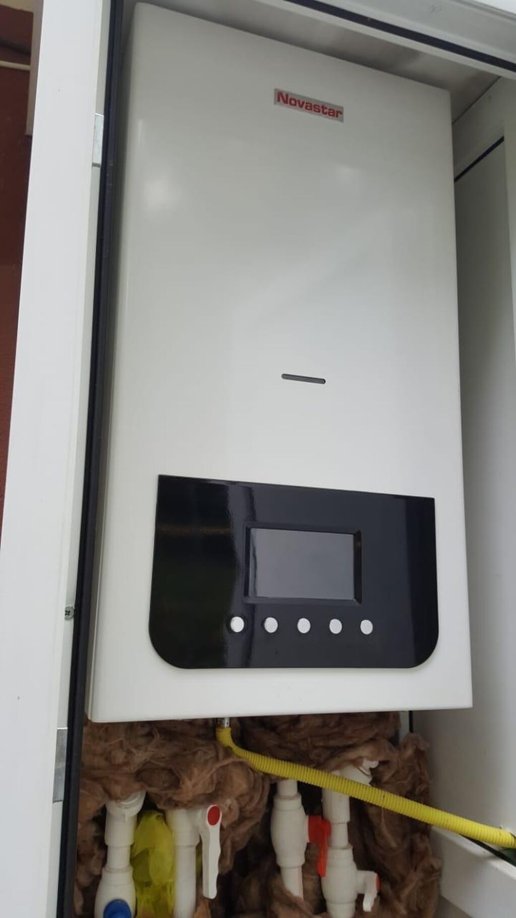 122 kv. m, 3 otaqlı, Kombi, Qaz, İşıq