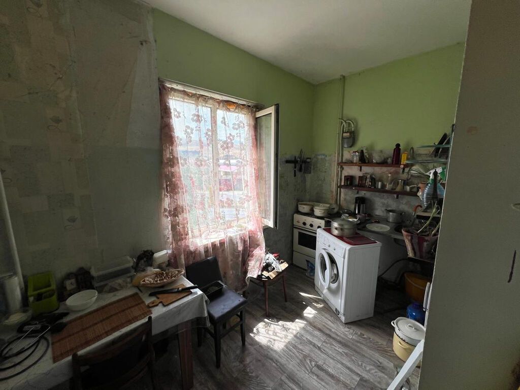 1 комната, 39 м², 12 мкр 105 серия, 4 этаж, Требуется ремонт: фото 5