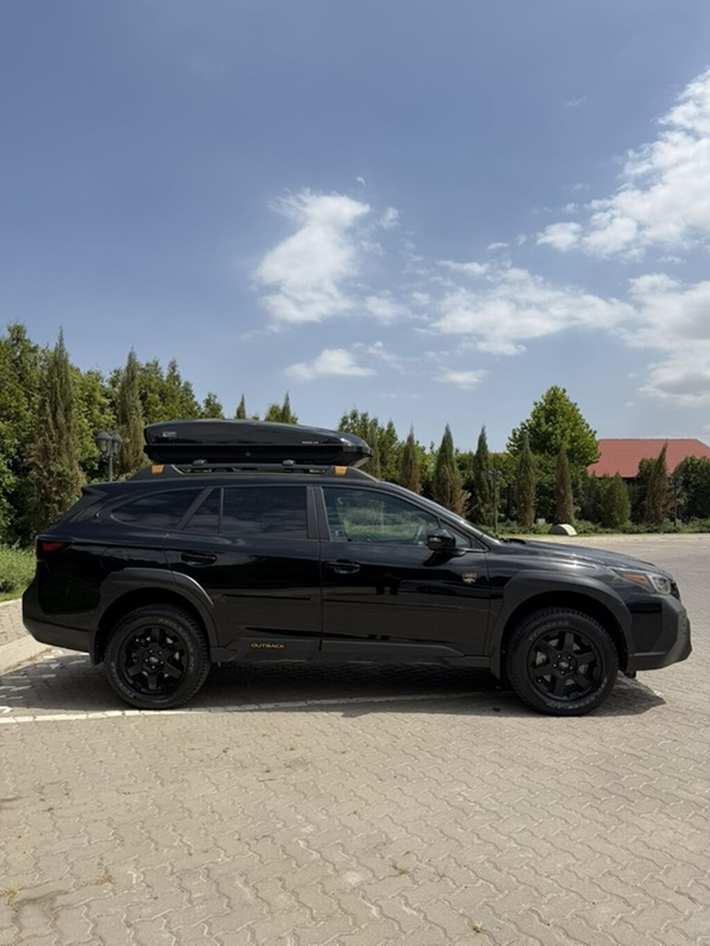 Subaru Outback: 2022 г., 2.4 л, Вариатор, Бензин, Универсал: фото 2
