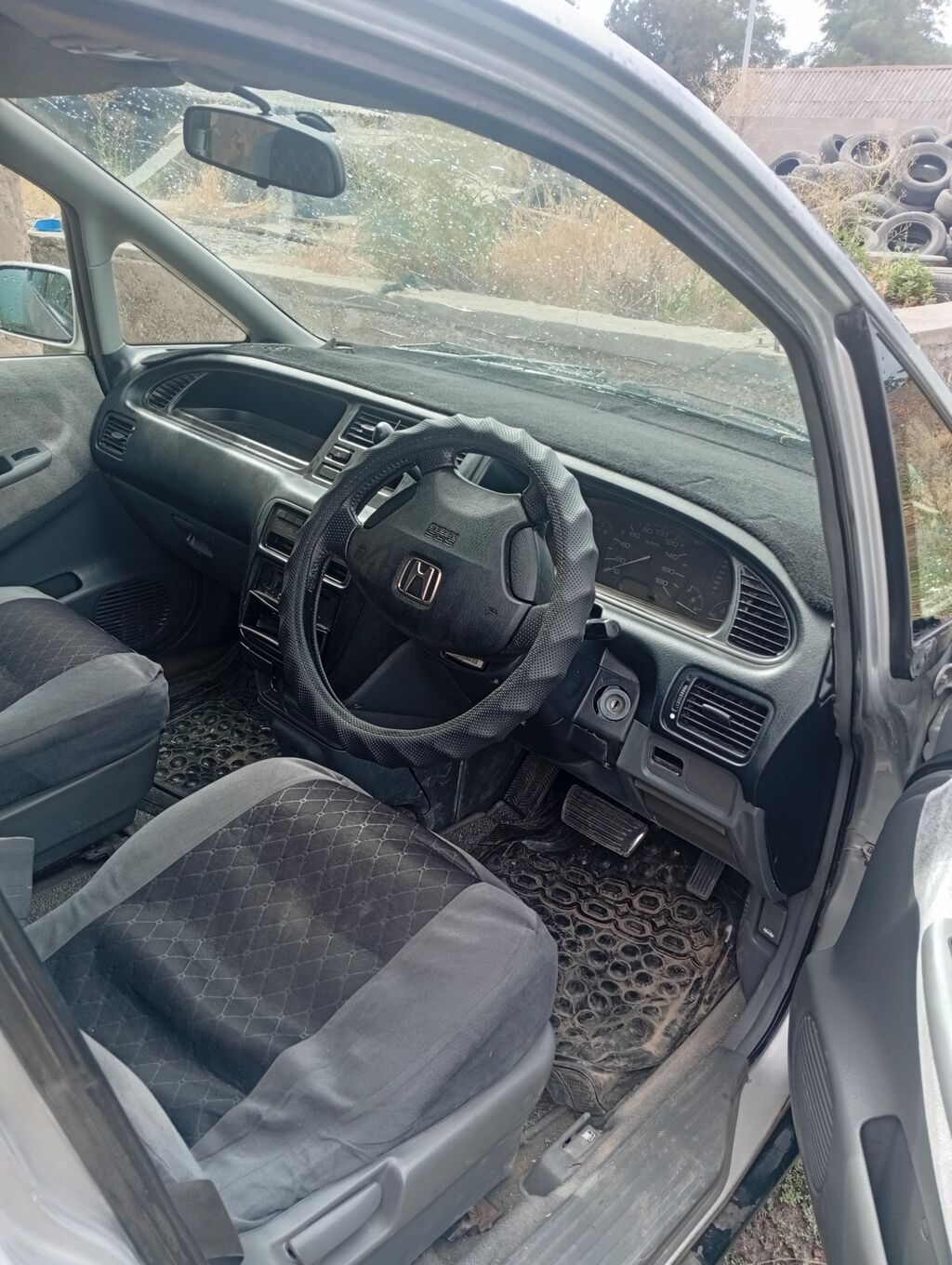 Honda Odyssey: 1999 г., 2.3 л, Автомат, Бензин: фото 3
