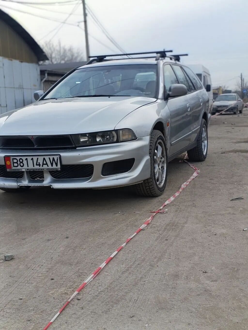 Mitsubishi Galant: 2000 г., 2.4 л, Механика, Бензин, Универсал: фото 3