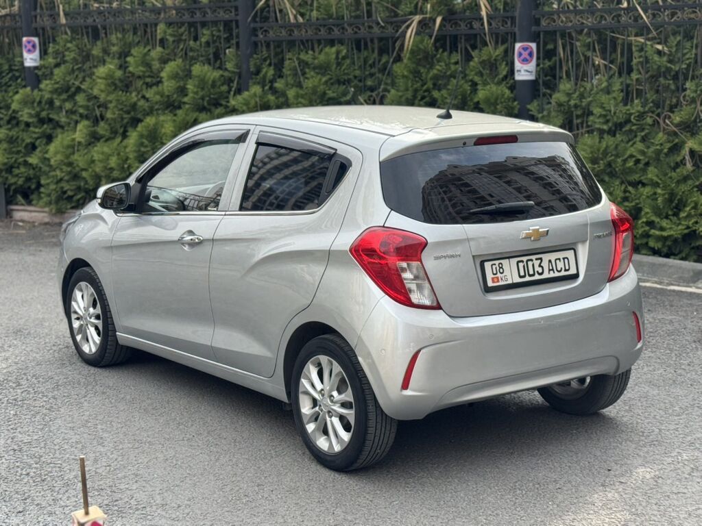 Chevrolet Spark: 2019 г., 1 л, Автомат, Бензин, Хэтчбэк: фото 4
