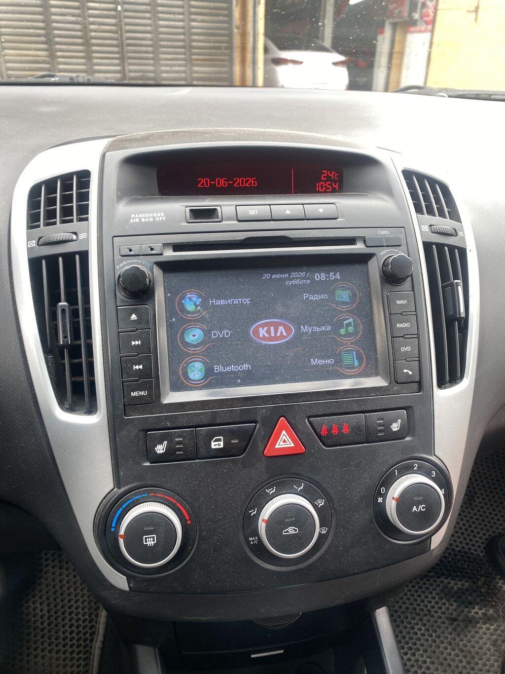 Kia Ceed: 2010 г., 1.6 л, Автомат, Бензин, Универсал: фото 7