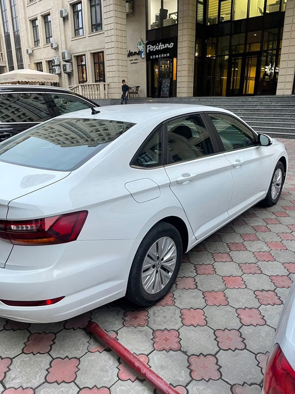 Volkswagen Jetta: 2019 г., 1.4 л, Автомат, Бензин, Седан: фото 3