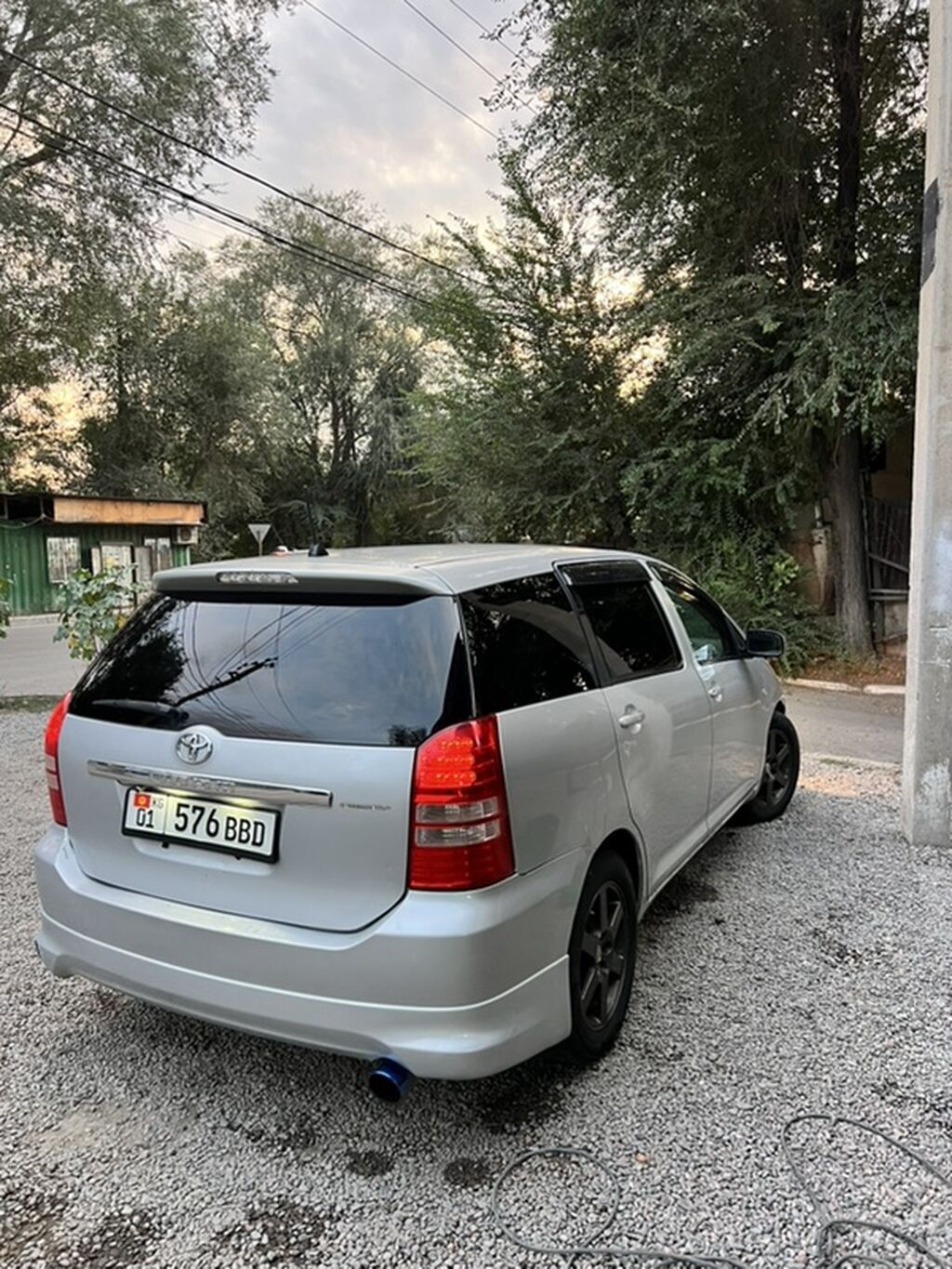 Toyota WISH: 2003 г., 1.8 л, Автомат, Бензин, Универсал: фото 3