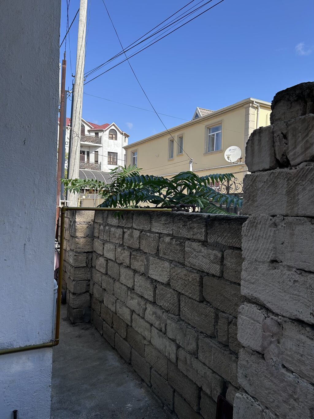 3 otaqlı, 56 kv. m, Orta təmir