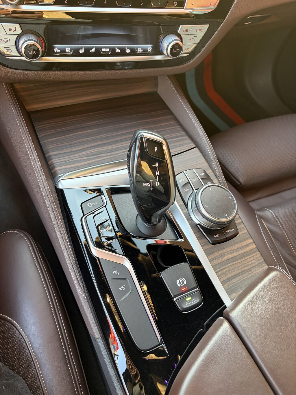 BMW 5 series: 2019 г., 2 л, Автомат, Бензин, Седан: фото 7